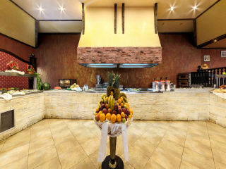 ИМПЕРИАЛ ПАЛАС - СНЕК БАР